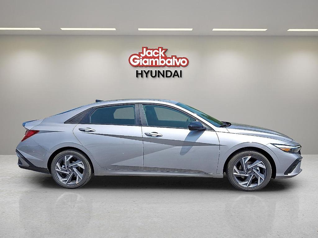 new 2025 Hyundai ELANTRA HEV car, priced at $26,453