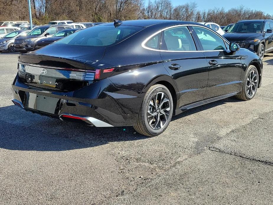 new 2024 Hyundai Sonata car, priced at $28,200