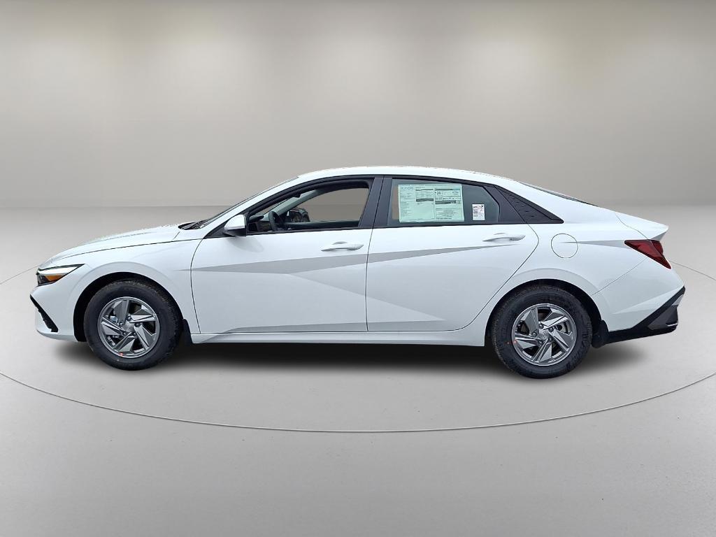 new 2025 Hyundai Elantra car, priced at $22,311