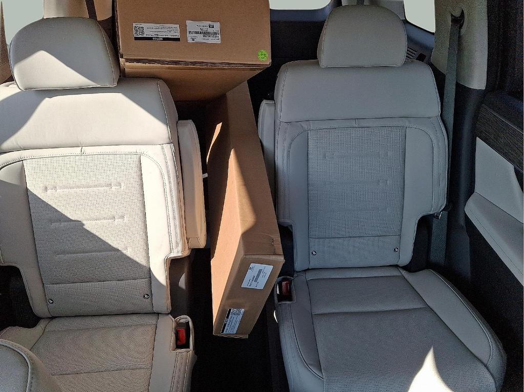 new 2025 Hyundai SANTA FE HEV car, priced at $50,015