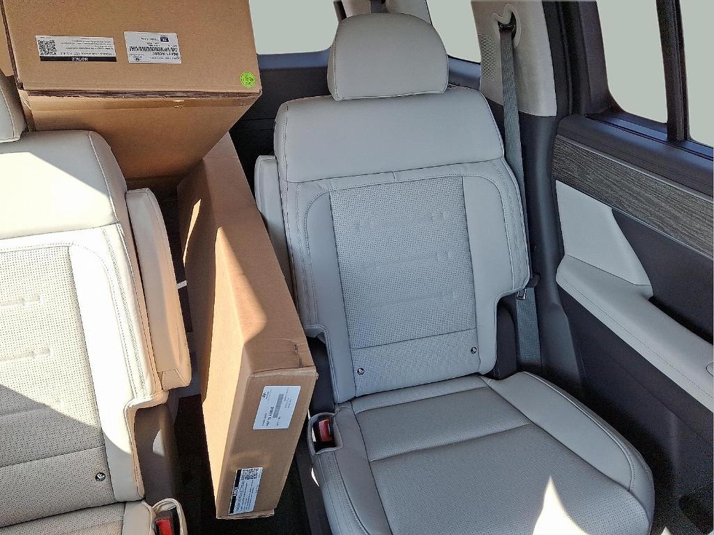 new 2025 Hyundai SANTA FE HEV car, priced at $50,015