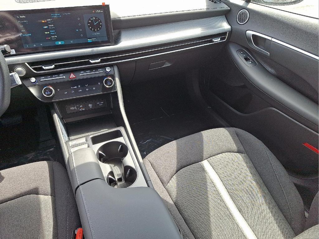 new 2025 Hyundai Sonata car, priced at $29,014
