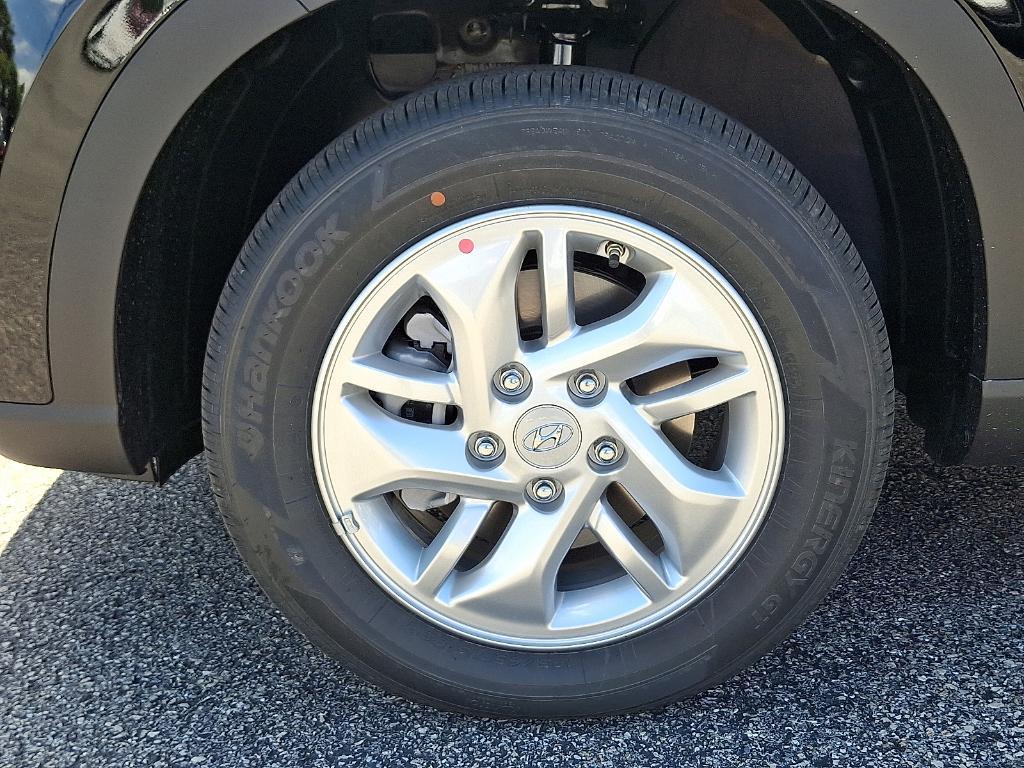 new 2025 Hyundai Venue car, priced at $21,690