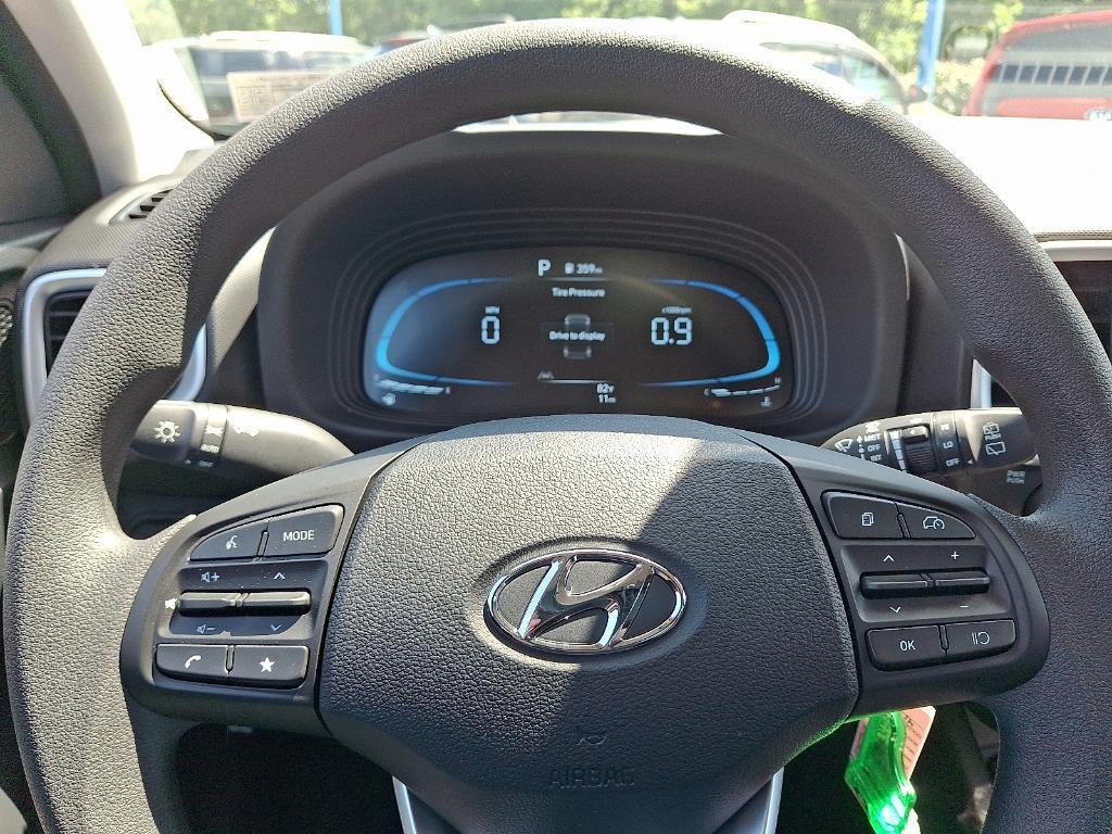 new 2025 Hyundai Venue car, priced at $21,690