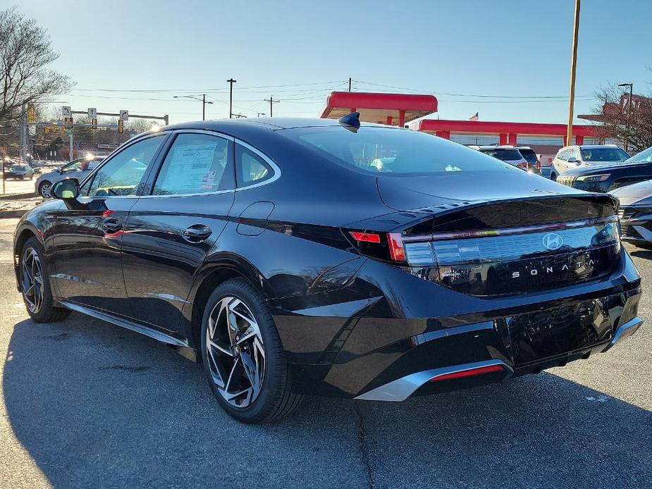 new 2024 Hyundai Sonata car, priced at $31,105