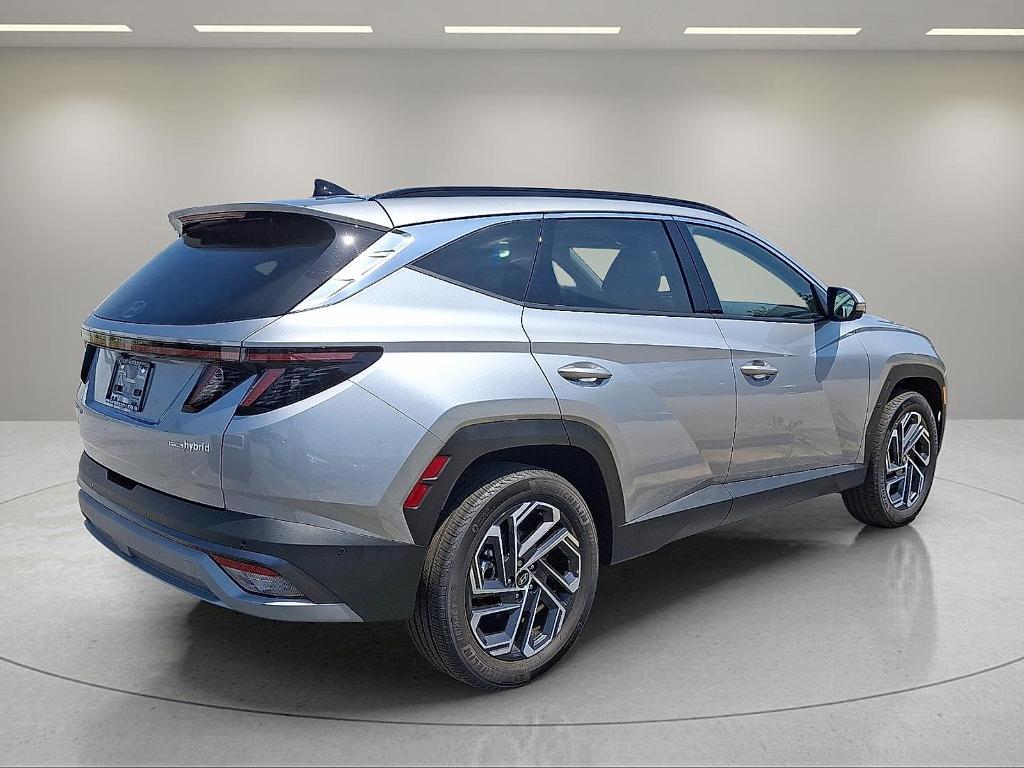 used 2025 Hyundai TUCSON Hybrid car, priced at $34,989