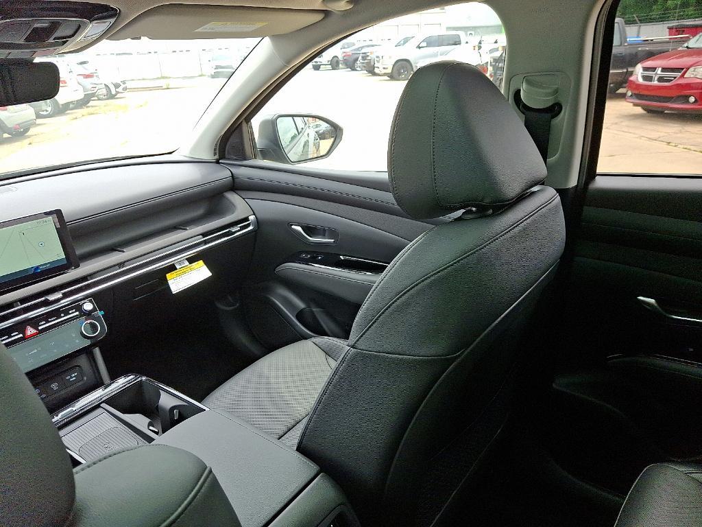 new 2025 Hyundai Tucson car, priced at $39,241