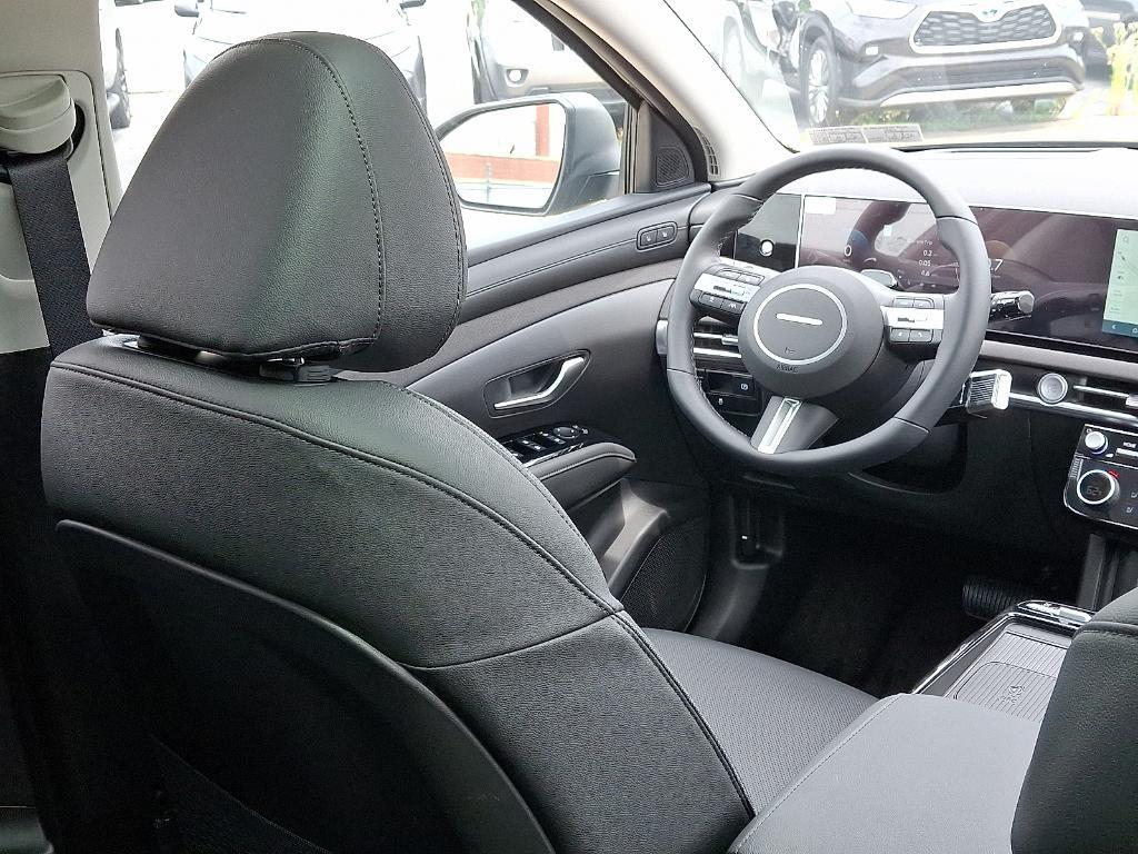 new 2025 Hyundai Tucson car, priced at $39,241