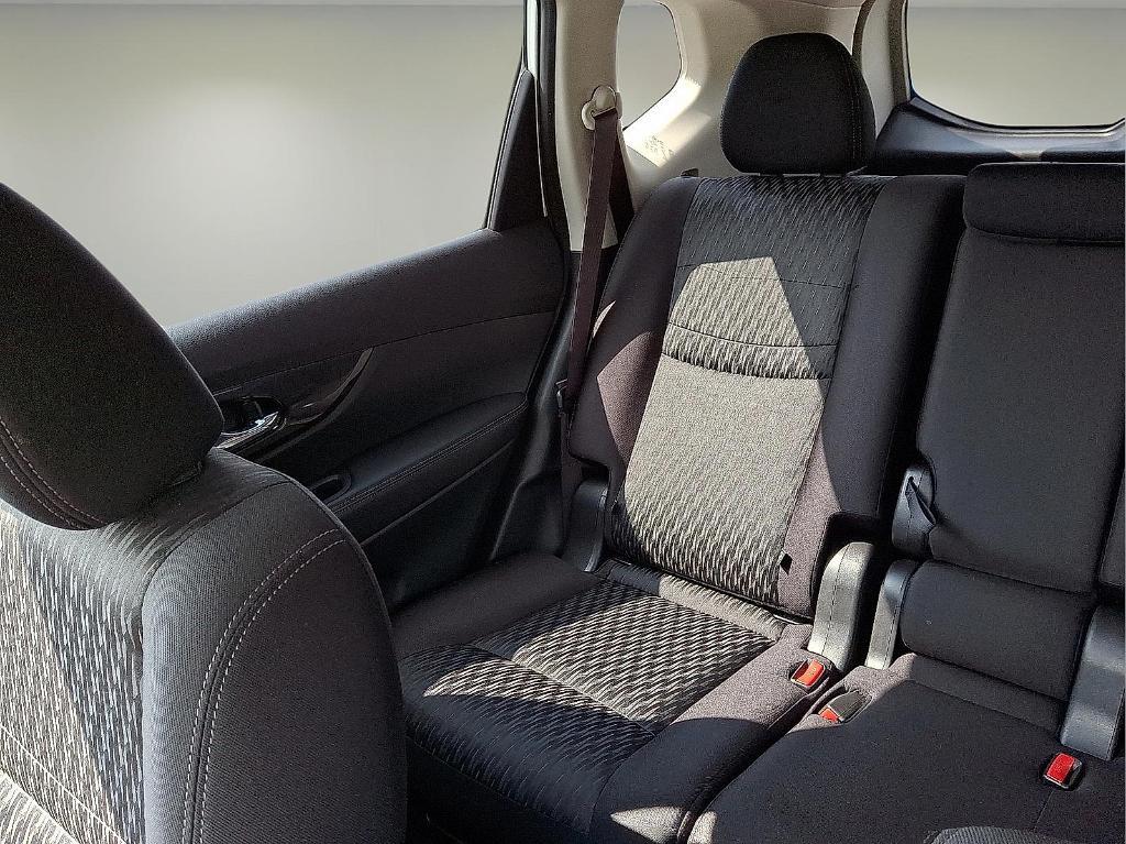 used 2020 Nissan Rogue car, priced at $19,490