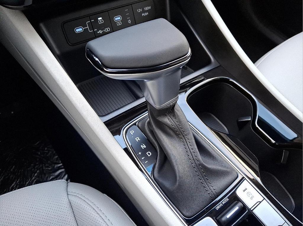 new 2025 Hyundai Tucson car, priced at $34,325