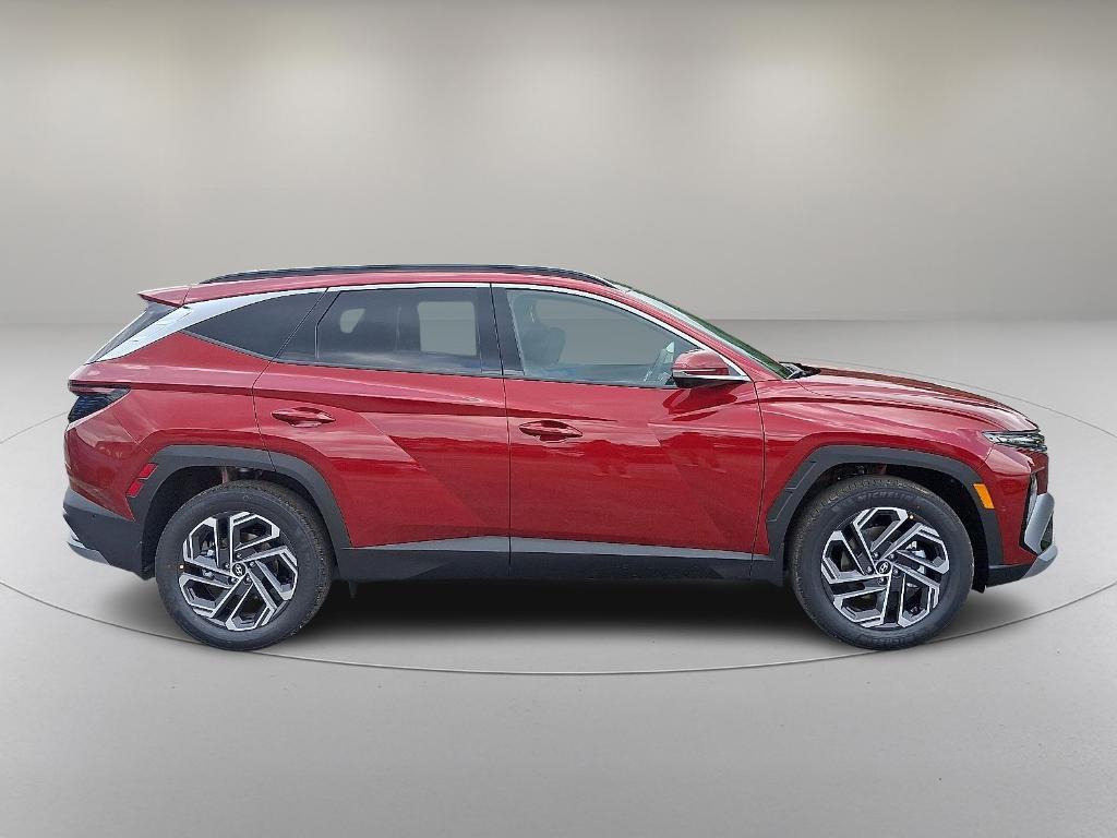 new 2025 Hyundai TUCSON Hybrid car, priced at $39,560