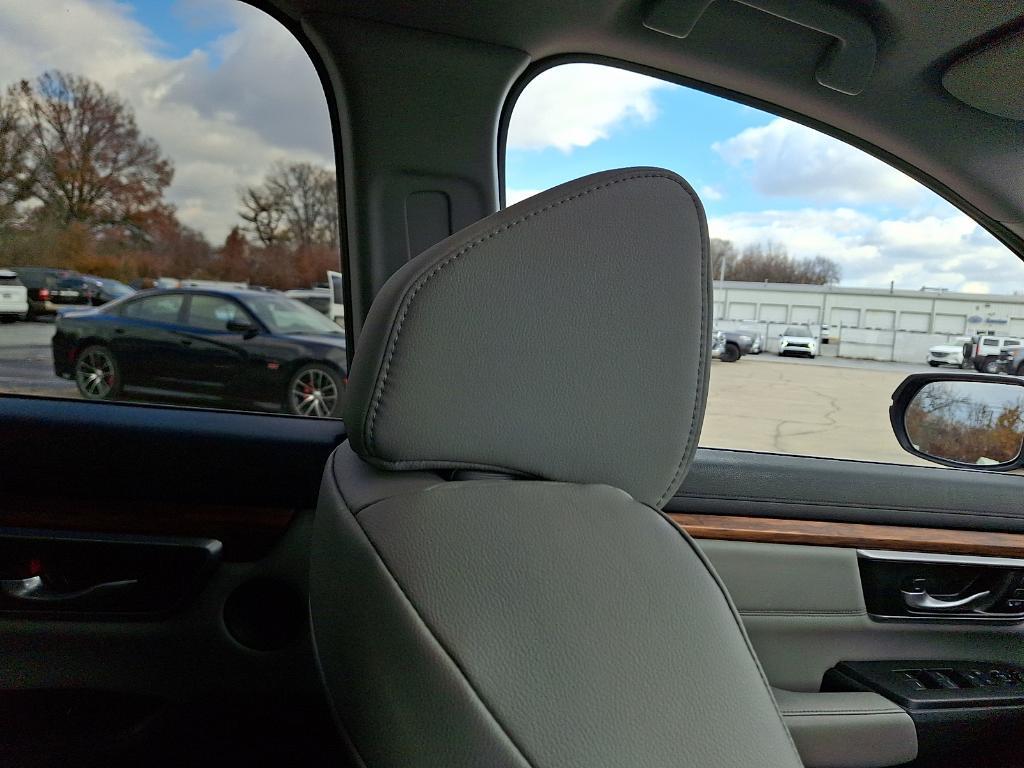 used 2018 Honda CR-V car, priced at $22,290