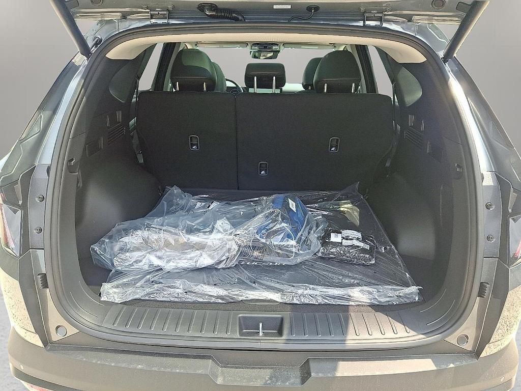 new 2025 Hyundai TUCSON Hybrid car, priced at $41,405