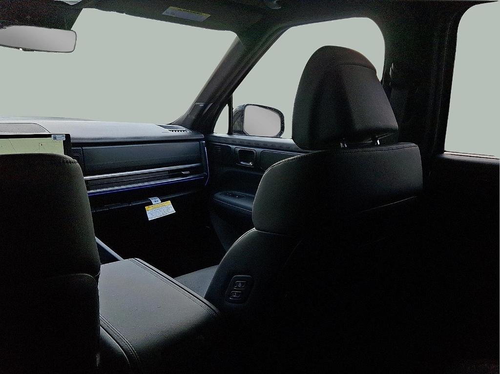 new 2025 Hyundai SANTA FE HEV car, priced at $45,945