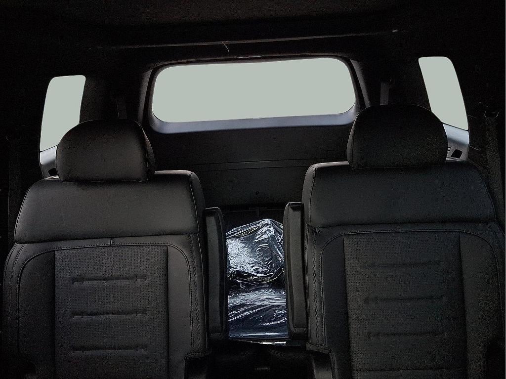 new 2025 Hyundai SANTA FE HEV car, priced at $45,945