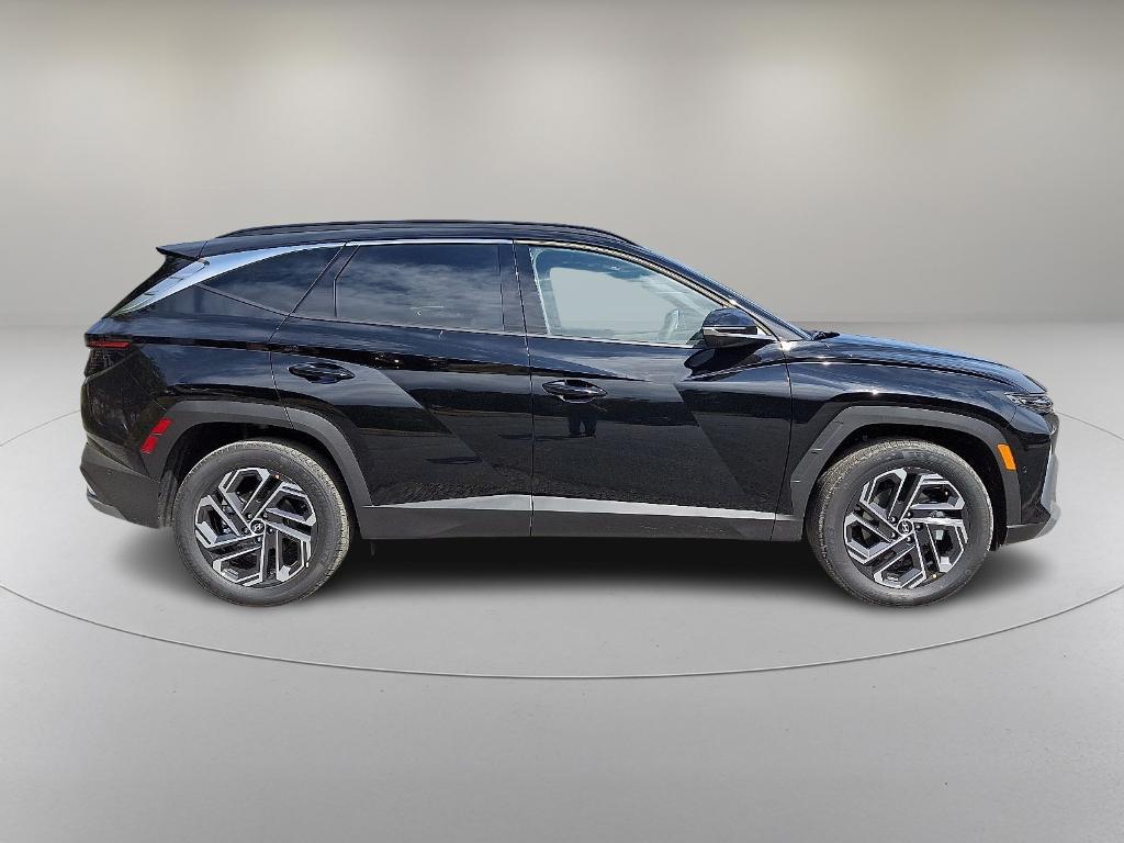 new 2025 Hyundai TUCSON Hybrid car, priced at $38,560