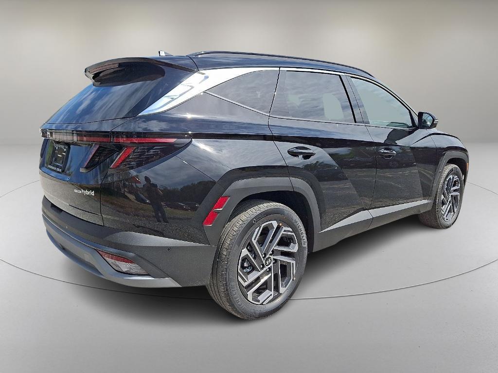 new 2025 Hyundai TUCSON Hybrid car, priced at $38,560