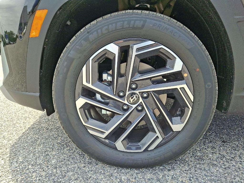 new 2025 Hyundai TUCSON Hybrid car, priced at $38,560