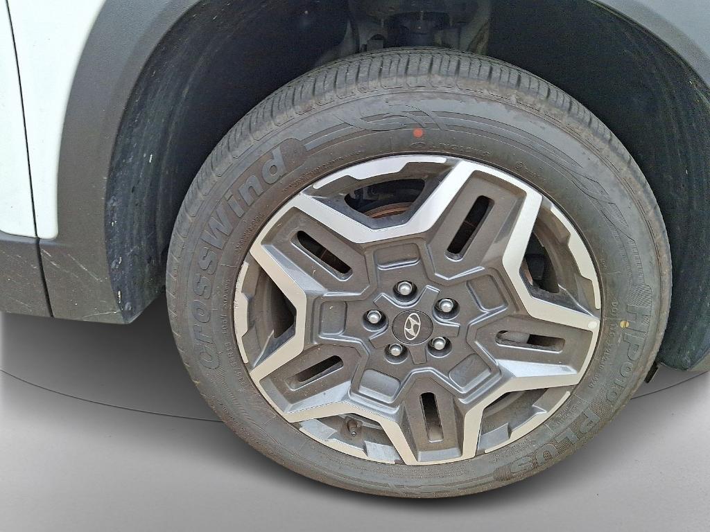 used 2023 Hyundai Santa Fe car, priced at $28,549