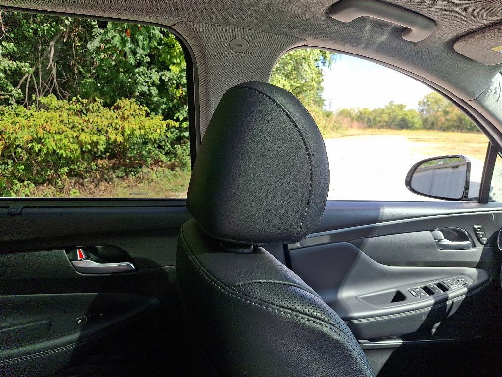 used 2023 Hyundai Santa Fe car, priced at $27,989
