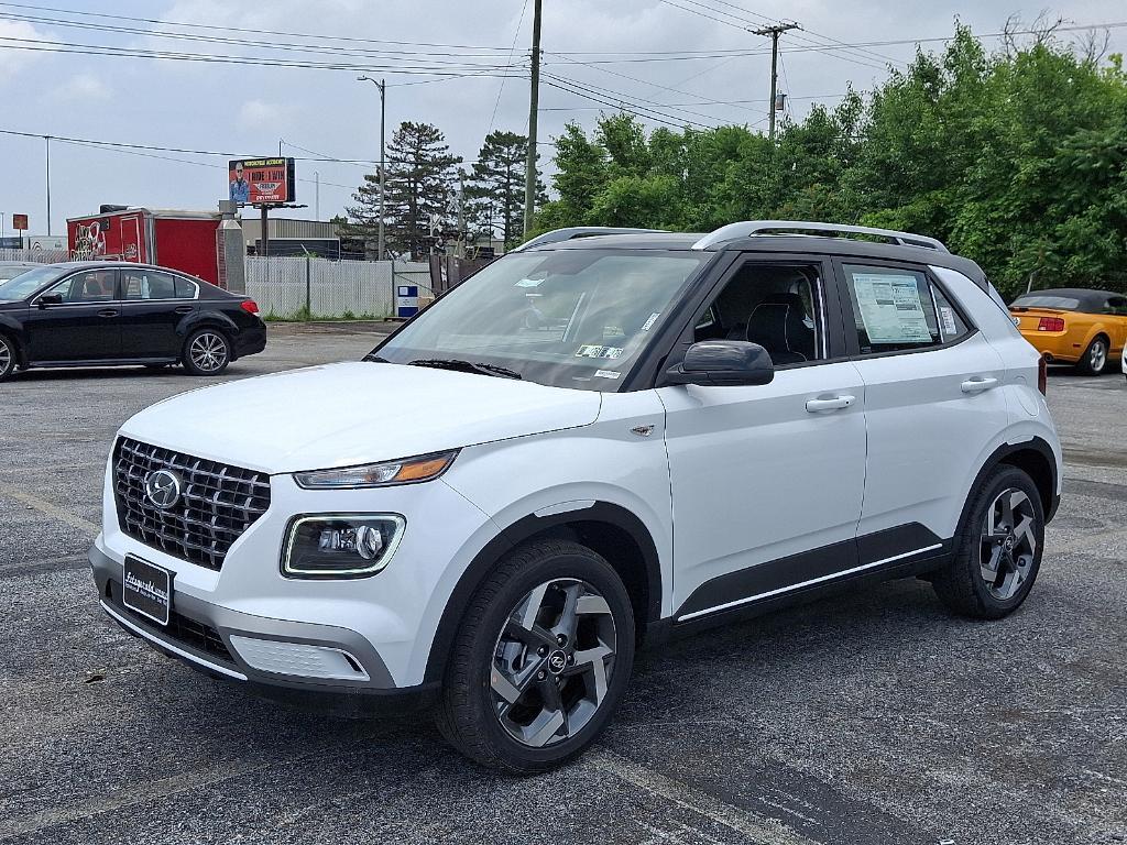 new 2025 Hyundai Venue car, priced at $23,805