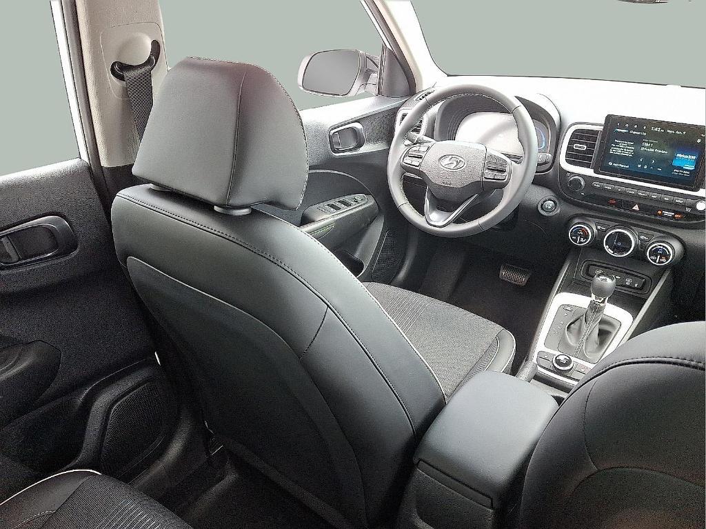 new 2025 Hyundai Venue car, priced at $23,805