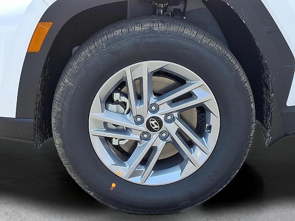 new 2025 Hyundai Tucson car, priced at $30,990