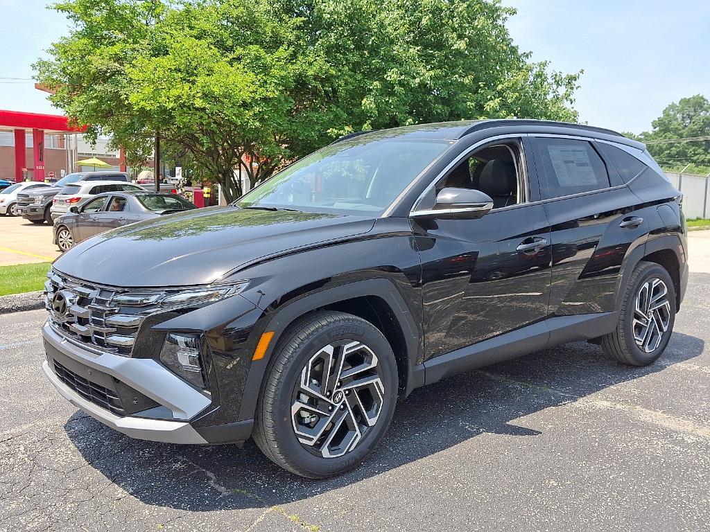 new 2025 Hyundai Tucson car, priced at $39,194