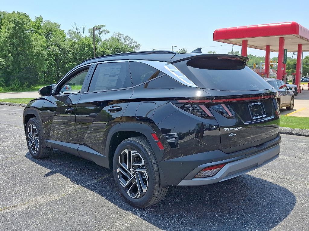new 2025 Hyundai Tucson car, priced at $39,194