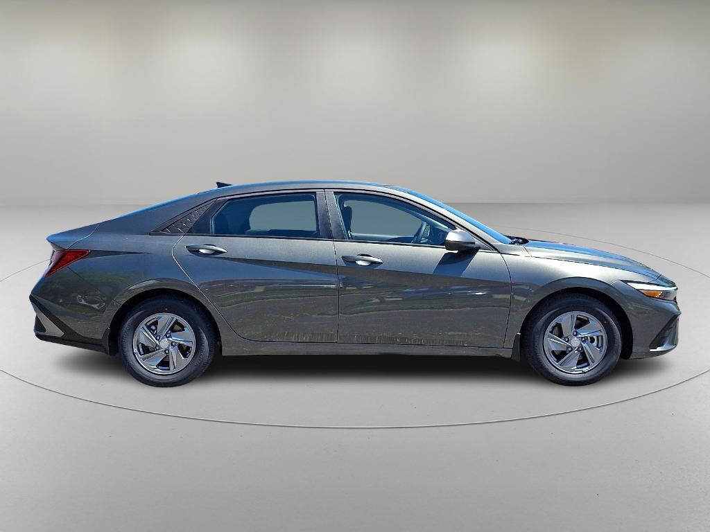 new 2025 Hyundai Elantra car, priced at $23,135