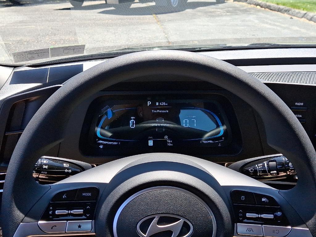 new 2025 Hyundai Elantra car, priced at $23,135