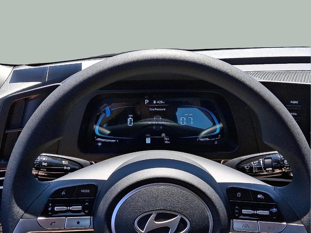 new 2025 Hyundai Elantra car, priced at $22,635