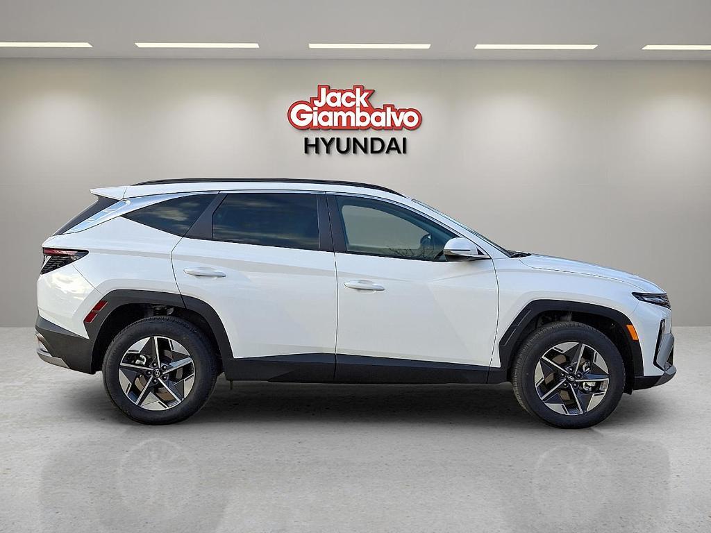 new 2025 Hyundai Tucson car, priced at $34,102