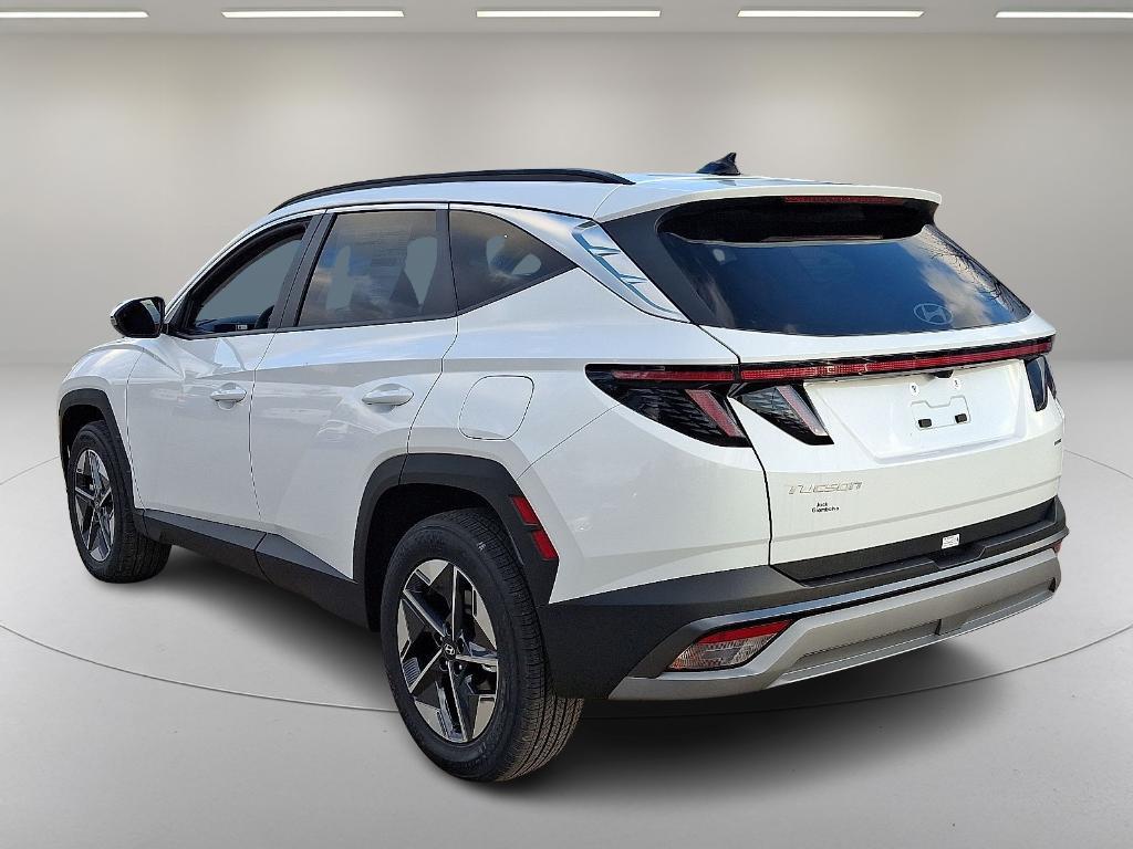 new 2025 Hyundai Tucson car, priced at $31,990