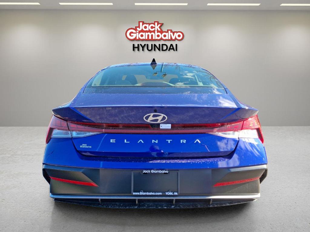 new 2025 Hyundai Elantra car, priced at $25,066