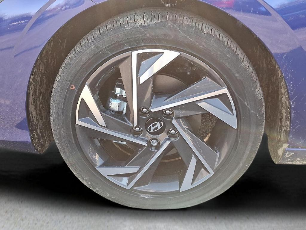 new 2025 Hyundai Elantra car, priced at $26,235