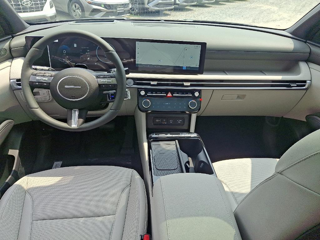 new 2025 Hyundai TUCSON Hybrid car, priced at $41,522