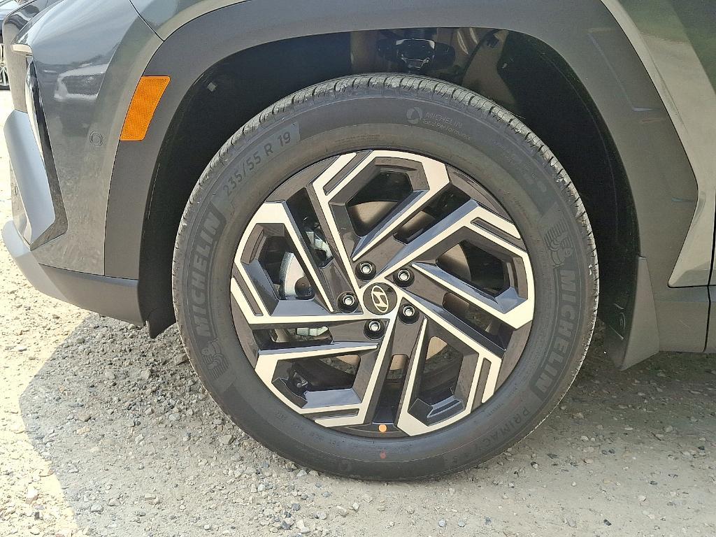 new 2025 Hyundai TUCSON Hybrid car, priced at $41,522