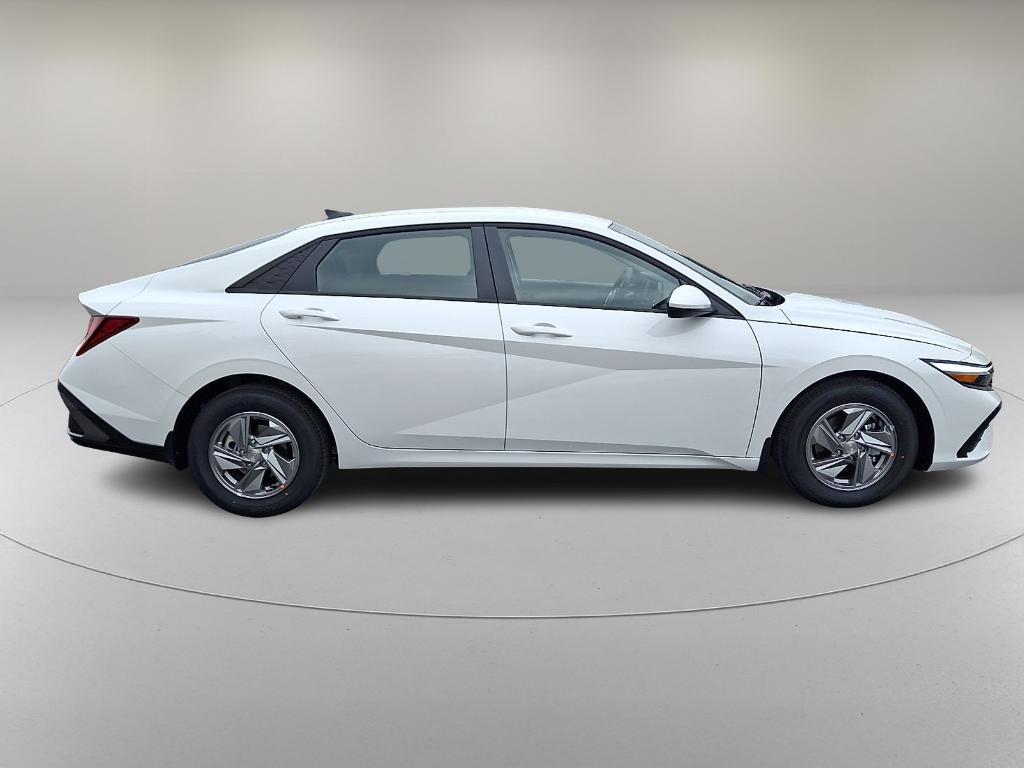 new 2025 Hyundai Elantra car, priced at $23,379