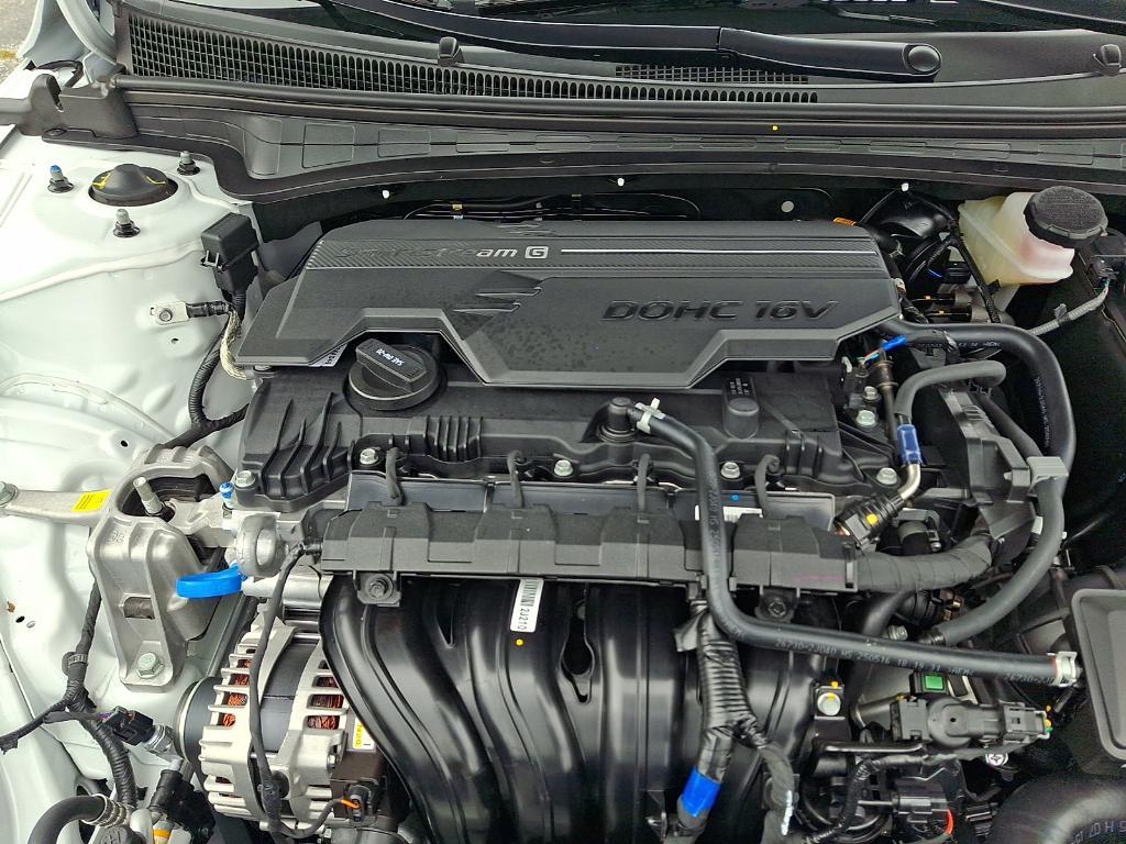 new 2025 Hyundai Elantra car, priced at $23,379