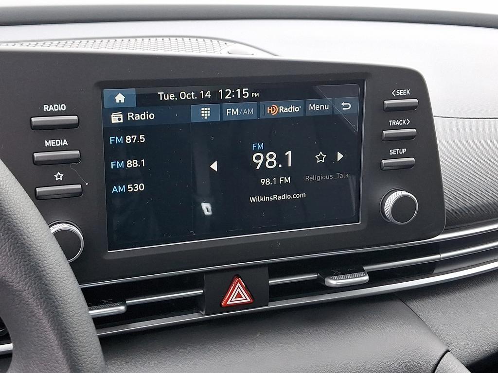 new 2025 Hyundai Elantra car, priced at $23,379