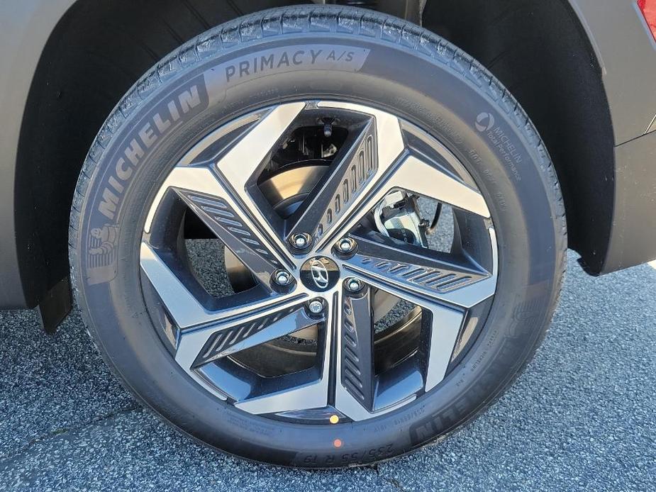 new 2024 Hyundai Tucson Hybrid car, priced at $35,513
