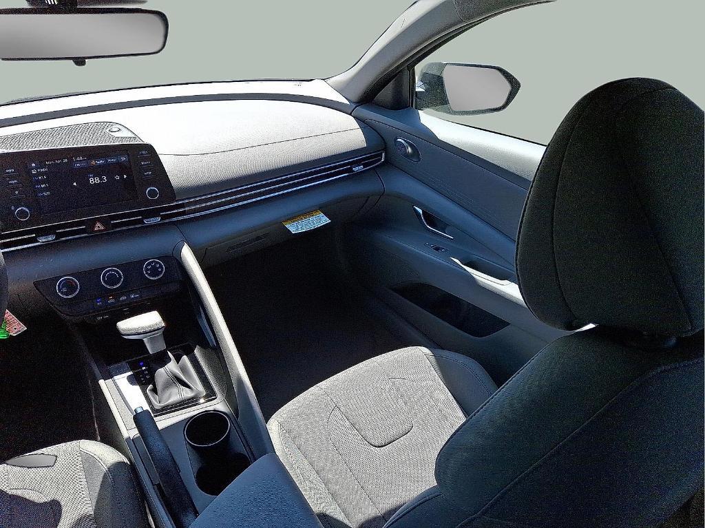 new 2025 Hyundai Elantra car, priced at $22,281