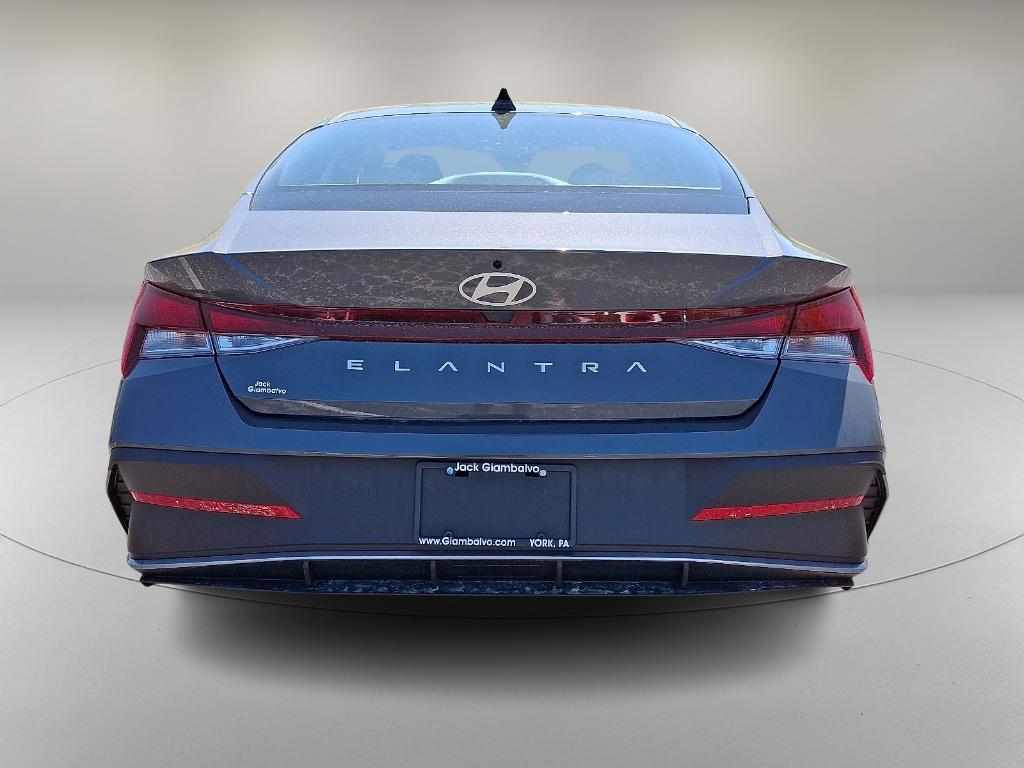 new 2025 Hyundai Elantra car, priced at $22,781