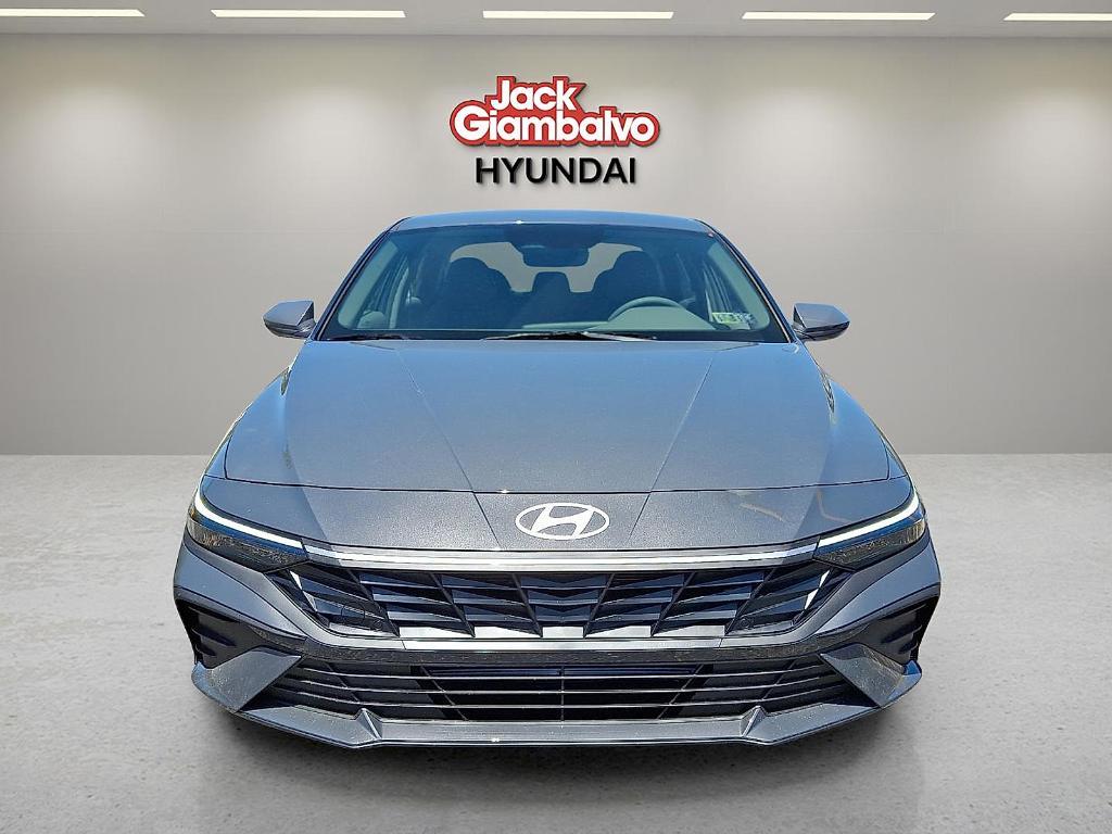 new 2025 Hyundai Elantra car, priced at $22,281
