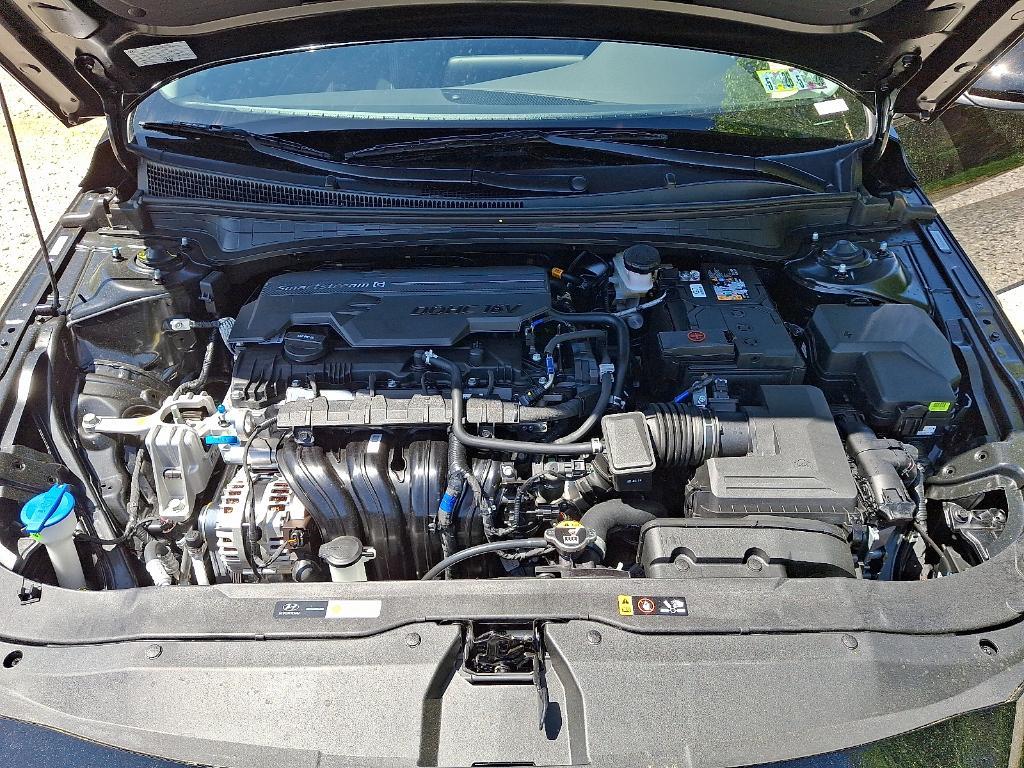 new 2025 Hyundai Elantra car, priced at $22,781