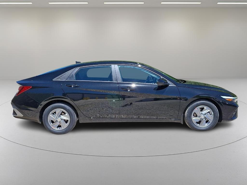 new 2025 Hyundai Elantra car, priced at $22,781