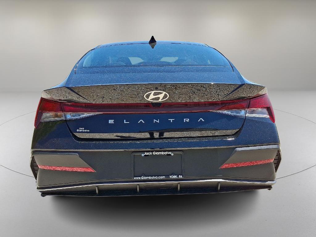 new 2025 Hyundai Elantra car, priced at $22,781