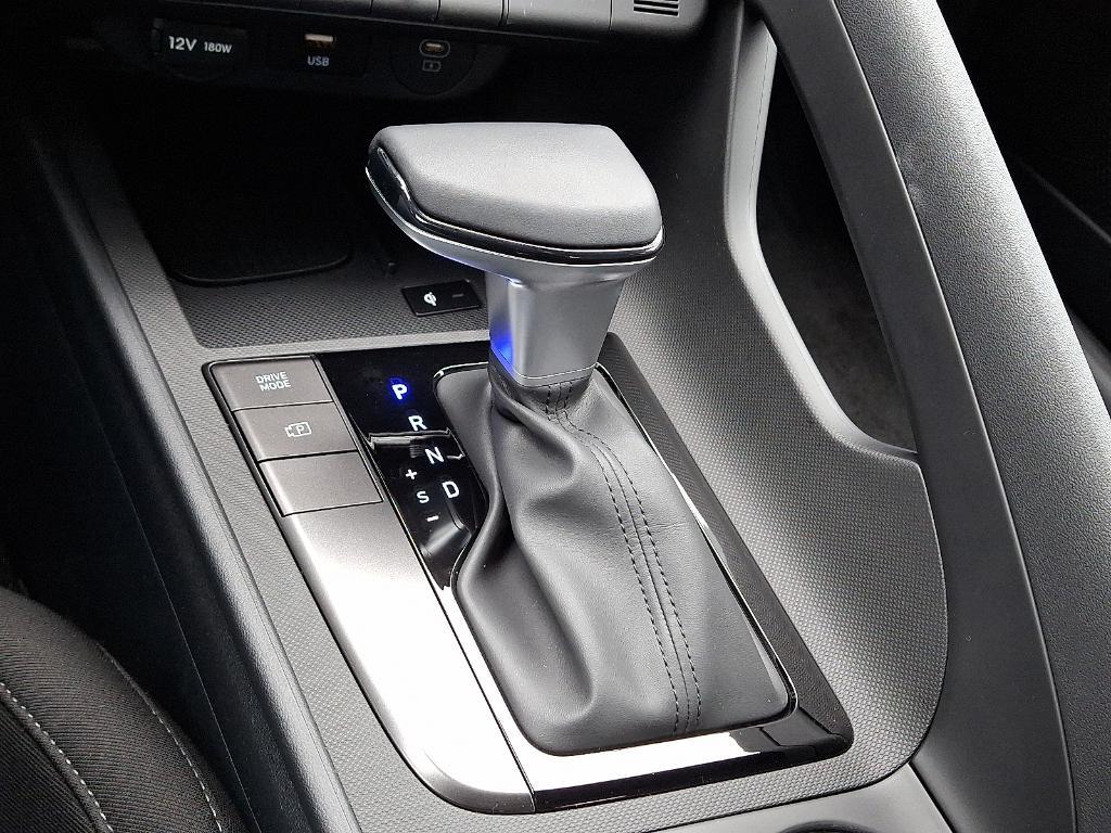 new 2025 Hyundai Elantra car, priced at $20,815