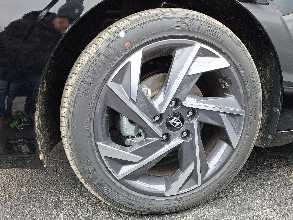new 2025 Hyundai Elantra car, priced at $20,815
